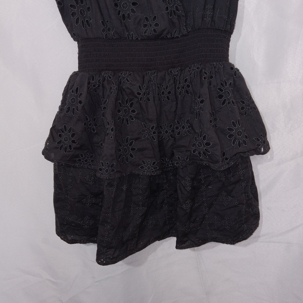 American Eagle Tiered Ruffle Smocked Eyelet Garden Party Wrap Dress Black Sz S - Picture 3 of 11